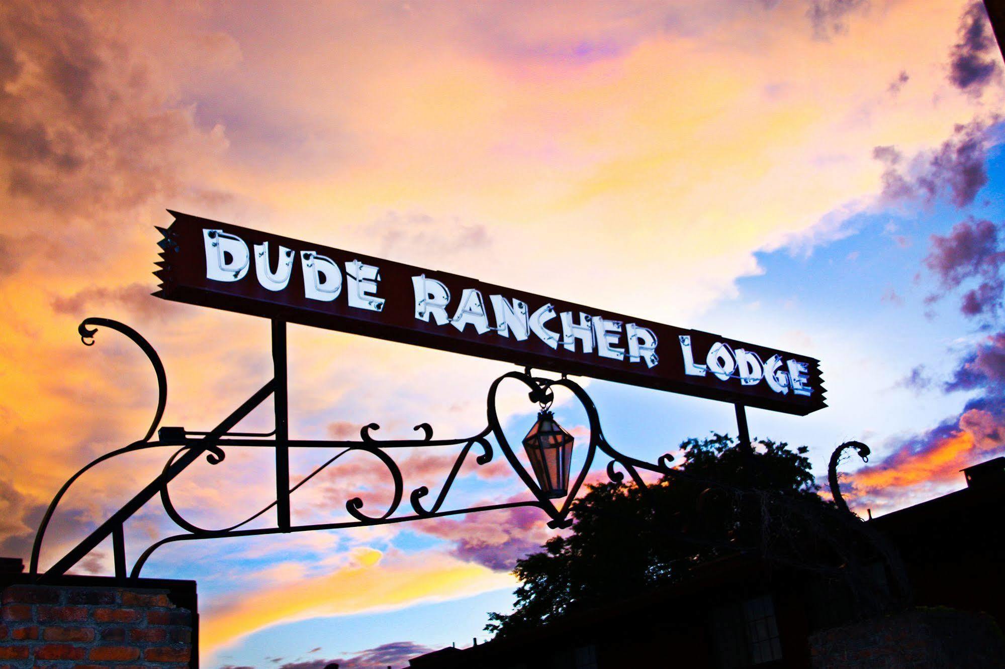 בילינגס Dude Rancher Lodge מראה חיצוני תמונה